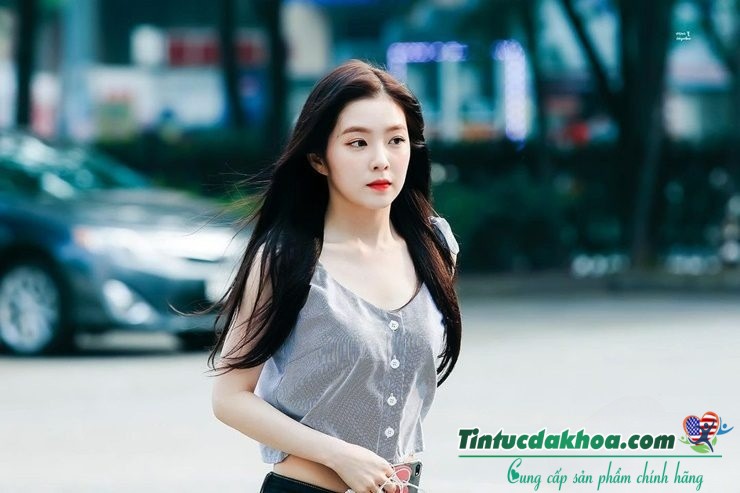 Em đang tập viết tình ca. Hợp âm thì ít, hợp anh thì nhiều.